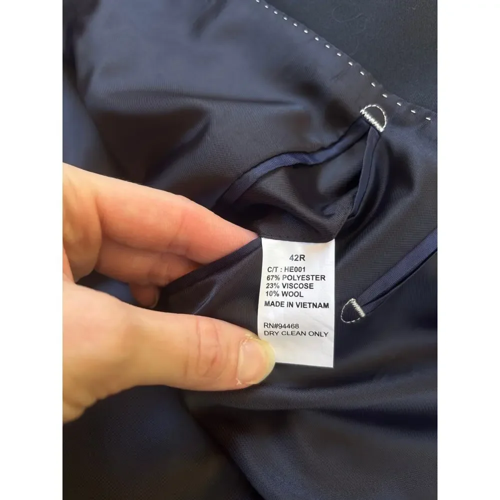 Nautica Men's Wool Blend Navy 2-Button Blazer Sport Coat, Size 42R (298)